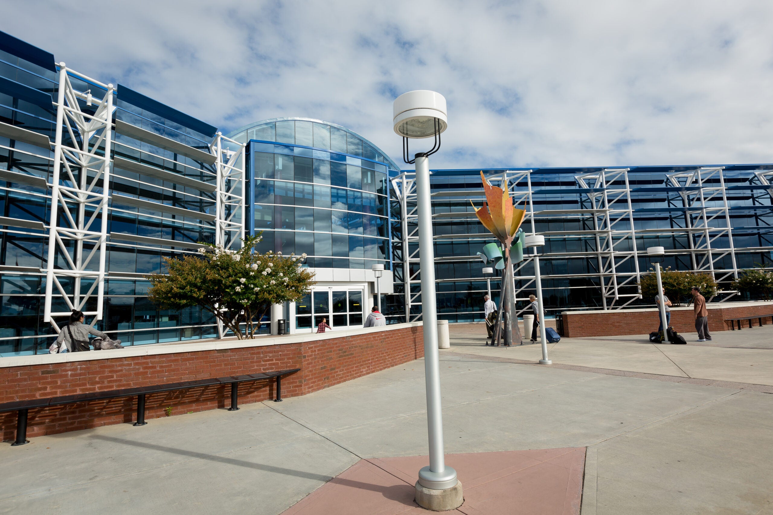 Roanoke Regional Airport terminal exterior